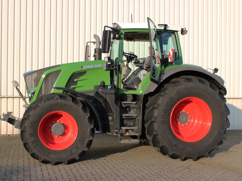 Traktor van het type Fendt 828 Vario S4 Profi+, Gebrauchtmaschine in Holle- Grasdorf (Foto 1)