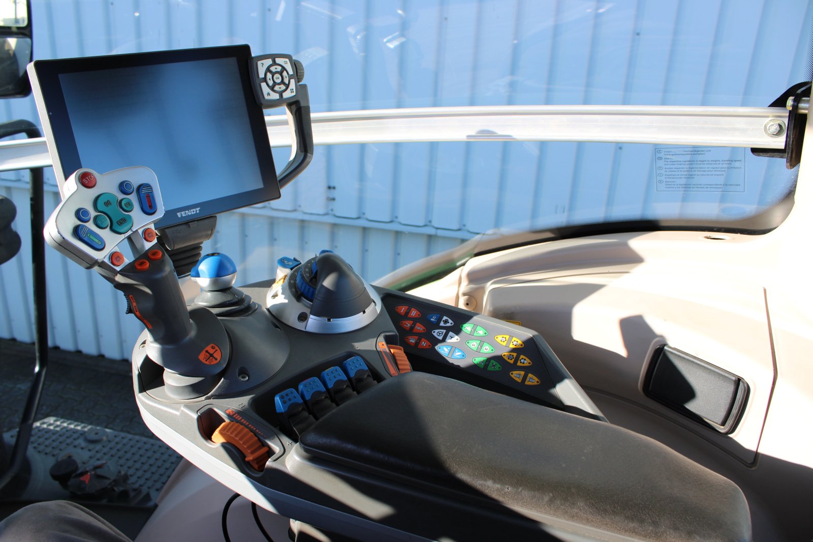 Traktor a típus Fendt 828 Vario S4 Profi+, Gebrauchtmaschine ekkor: Holle- Grasdorf (Kép 16)