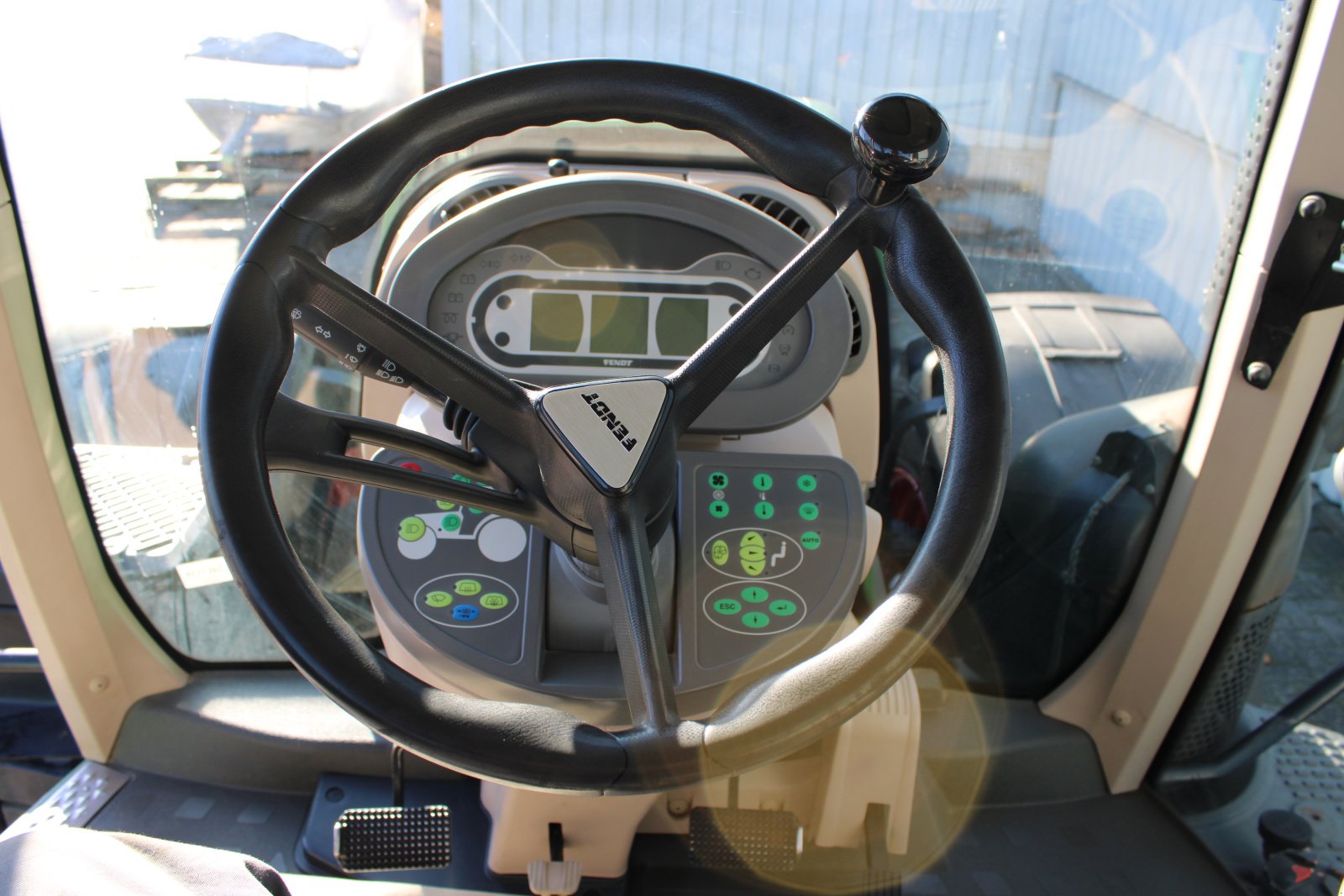 Traktor a típus Fendt 828 Vario S4 Profi+, Gebrauchtmaschine ekkor: Holle- Grasdorf (Kép 18)