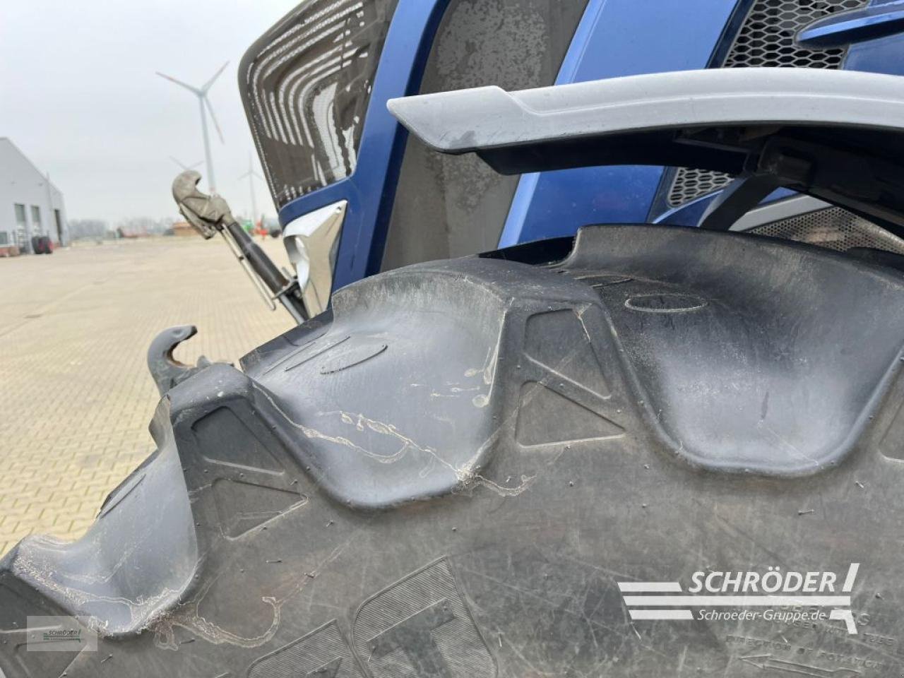 Traktor des Typs Fendt 828 VARIO S4 PROFI -DEFEKT-, Gebrauchtmaschine in Scharrel (Bild 13)