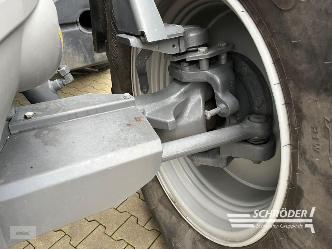 Traktor des Typs Fendt 828 VARIO S4 PROFI -DEFEKT-, Gebrauchtmaschine in Scharrel (Bild 14)