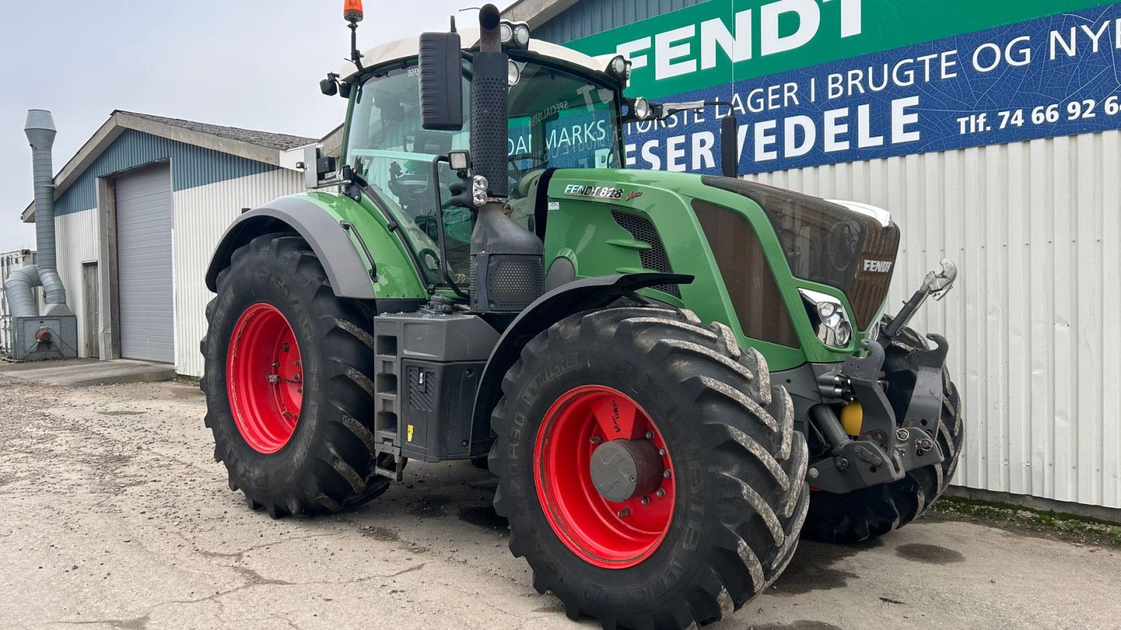 Traktor of the type Fendt 828 Vario S4 Profi Plus Front PTO + VarioGrip, Gebrauchtmaschine in Rødekro (Picture 5)