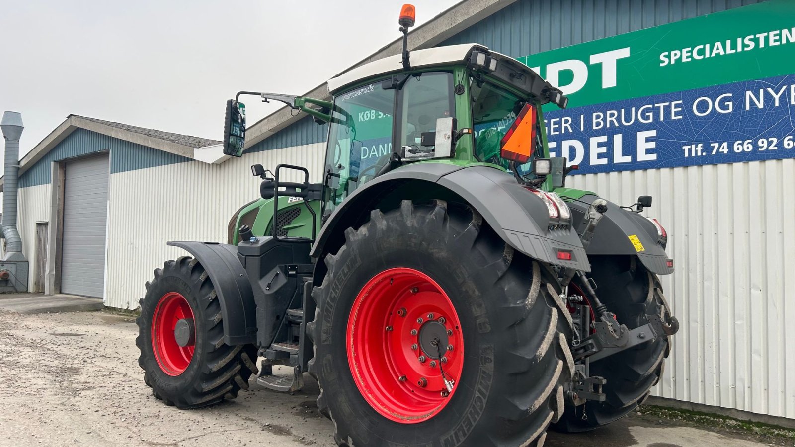 Traktor of the type Fendt 828 Vario S4 Profi Plus Front PTO + VarioGrip, Gebrauchtmaschine in Rødekro (Picture 3)