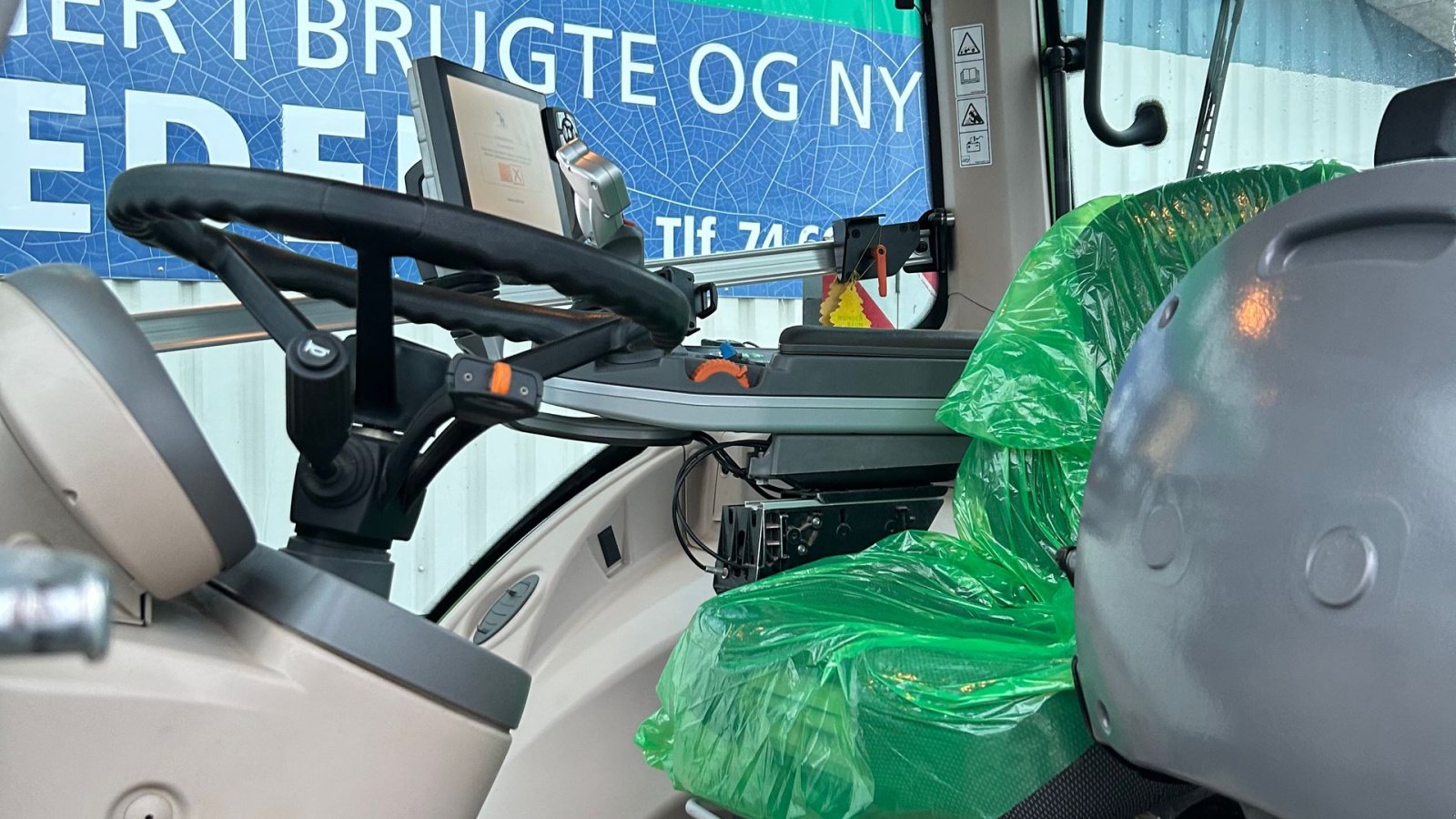 Traktor del tipo Fendt 828 Vario S4 Profi Plus Med Front PTO, Gebrauchtmaschine en Rødekro (Imagen 12)