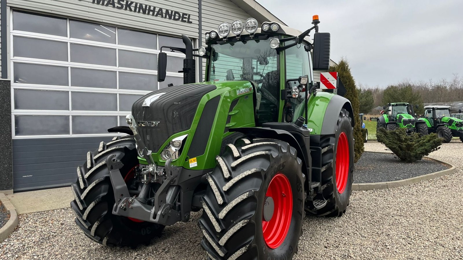 Traktor des Typs Fendt 828 Vario S4 Profi Plus Med frontlift, Gebrauchtmaschine in Lintrup (Bild 13)