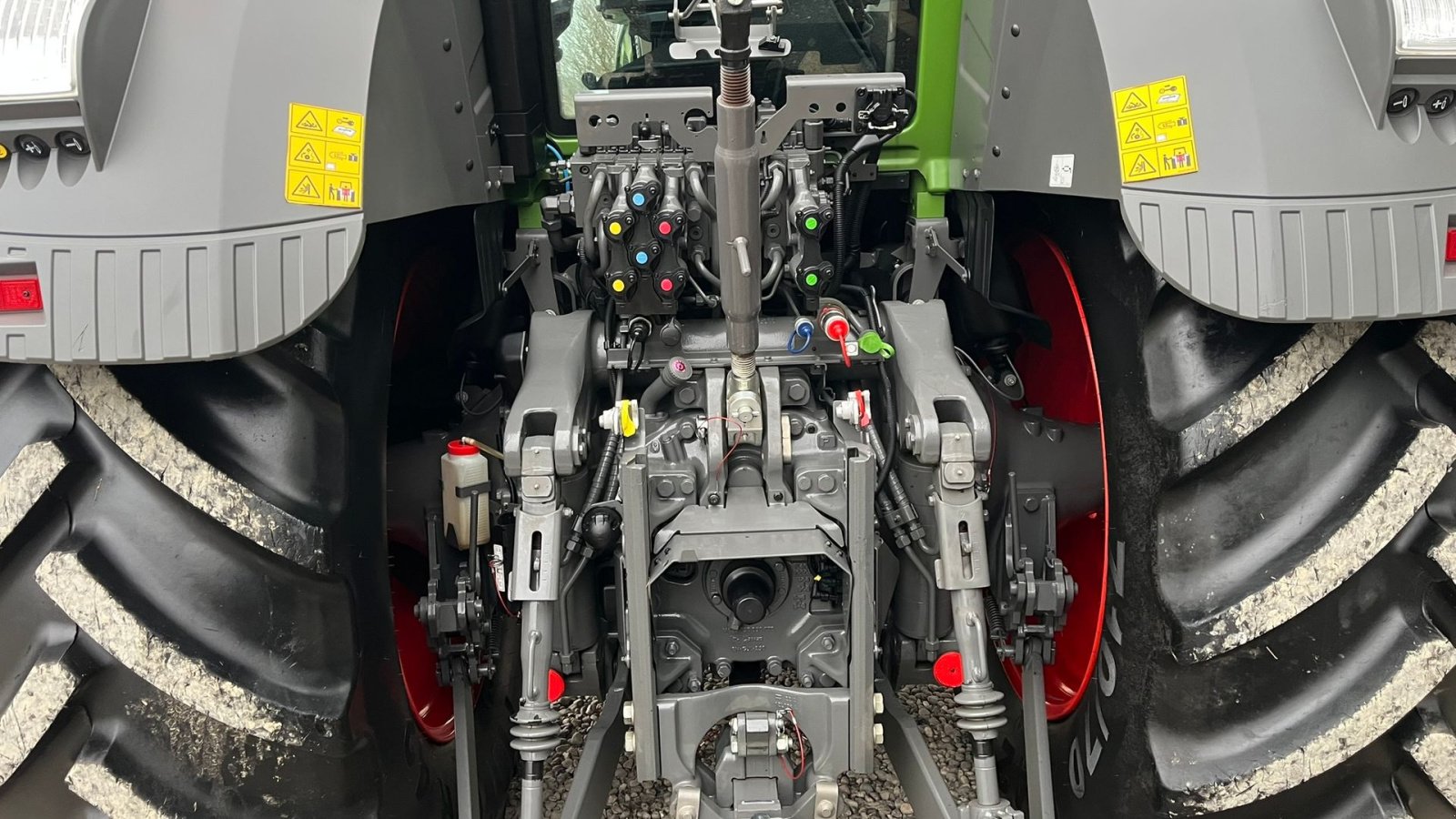 Traktor des Typs Fendt 828 Vario S4 Profi Plus Med frontlift, Gebrauchtmaschine in Lintrup (Bild 5)