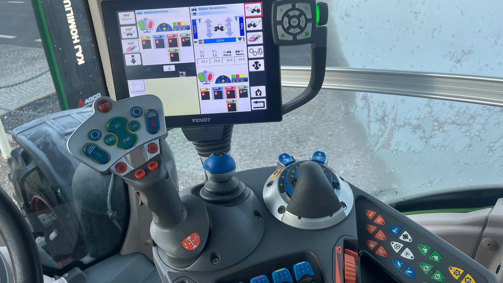 Traktor типа Fendt 828 Vario S4 Profi Plus Profi +, Gebrauchtmaschine в Rødekro (Фотография 11)