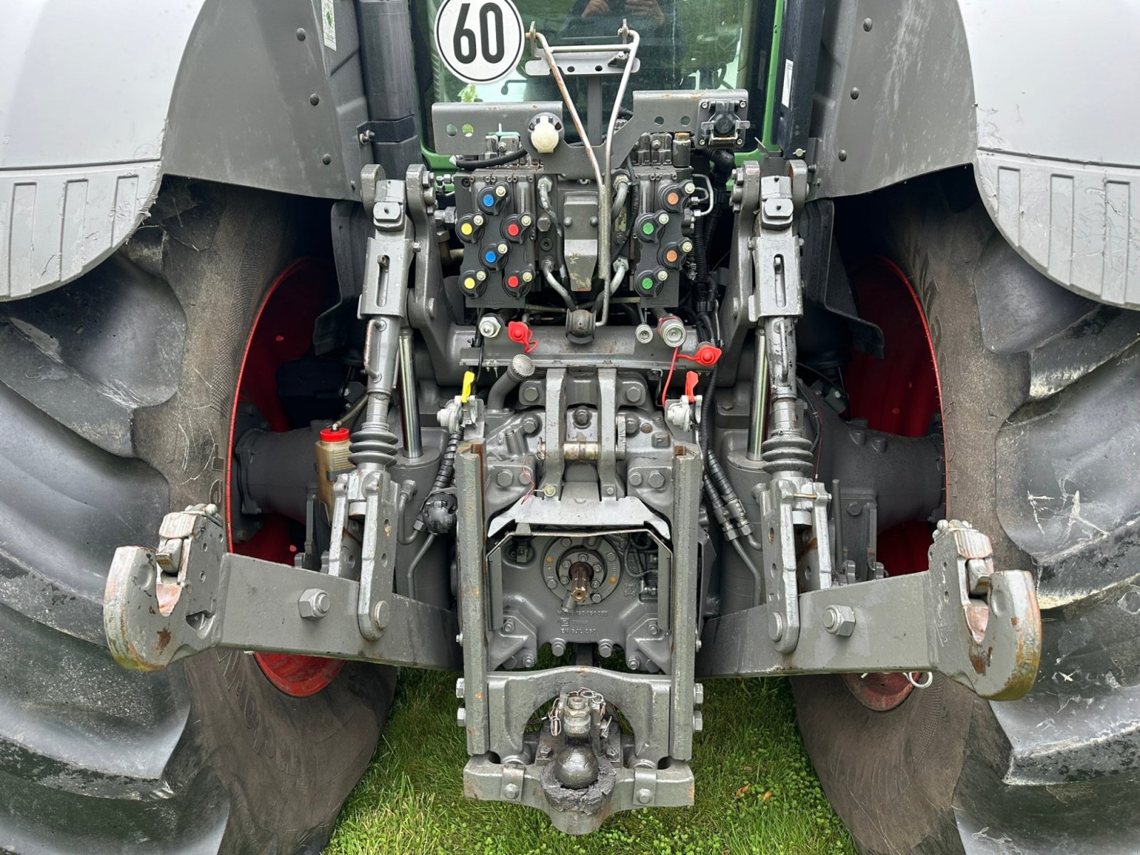 Traktor типа Fendt 828 Vario S4 Profi Plus + Reifendruckregelanlage *HU 07/2026, Gebrauchtmaschine в Wagenfeld (Фотография 8)