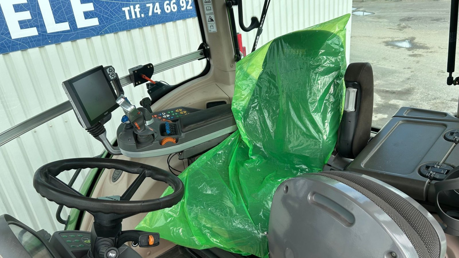 Traktor des Typs Fendt 828 Vario S4 Profi Plus, Gebrauchtmaschine in Rødekro (Bild 11)