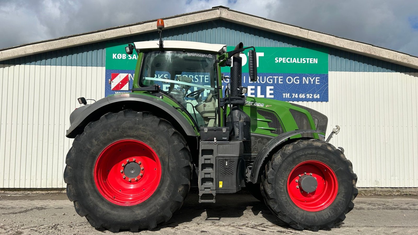 Traktor des Typs Fendt 828 Vario S4 Profi Plus, Gebrauchtmaschine in Rødekro (Bild 4)