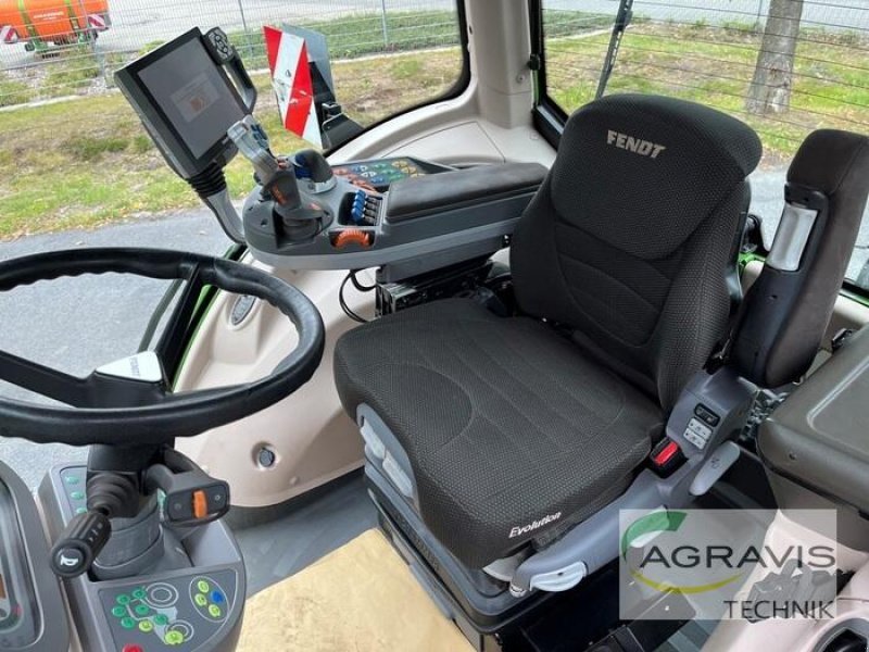 Traktor от тип Fendt 828 VARIO S4 Profi Plus, Gebrauchtmaschine в Meppen (Снимка 18)