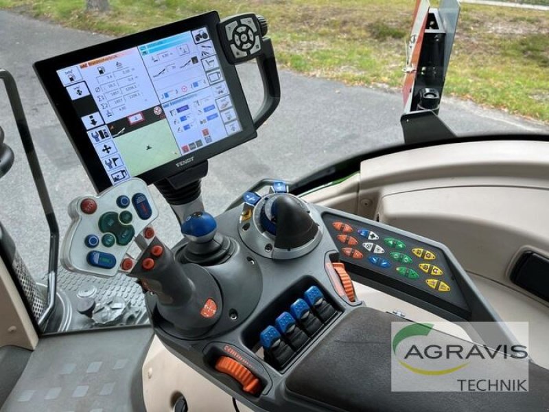 Traktor от тип Fendt 828 VARIO S4 Profi Plus, Gebrauchtmaschine в Meppen (Снимка 19)