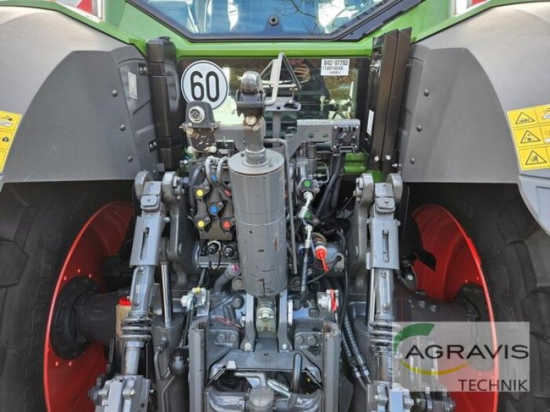 Traktor des Typs Fendt 828 VARIO S4 PROFI PLUS, Gebrauchtmaschine in Meppen-Versen (Bild 9)