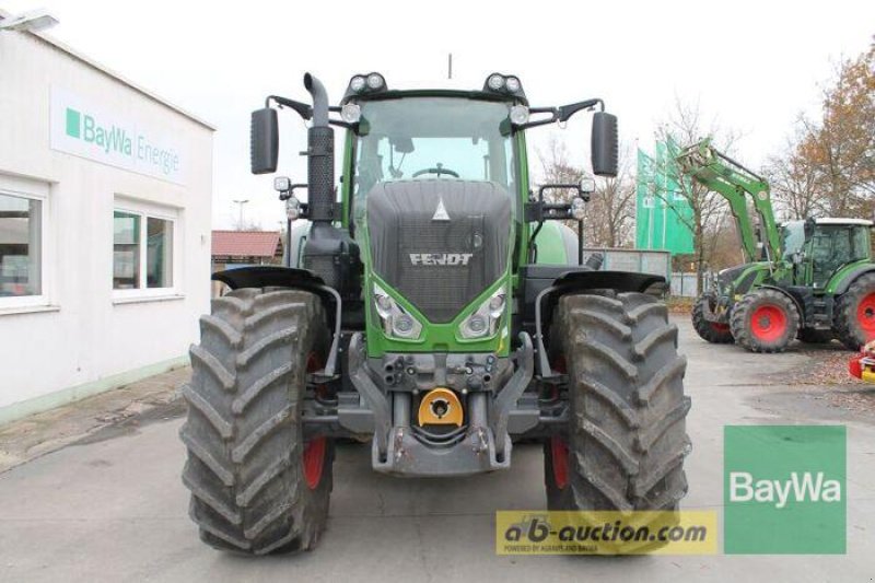 Traktor типа Fendt 828 VARIO S4 PROFI PLUS, Gebrauchtmaschine в Straubing (Фотография 4)
