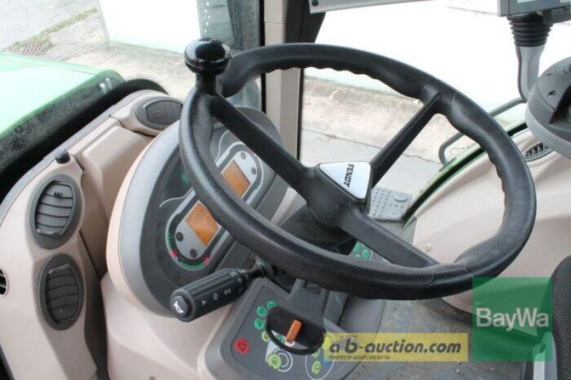 Traktor типа Fendt 828 VARIO S4 PROFI PLUS, Gebrauchtmaschine в Straubing (Фотография 14)