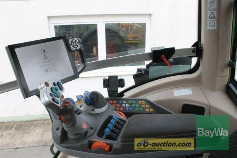 Traktor типа Fendt 828 VARIO S4 PROFI PLUS, Gebrauchtmaschine в Straubing (Фотография 13)