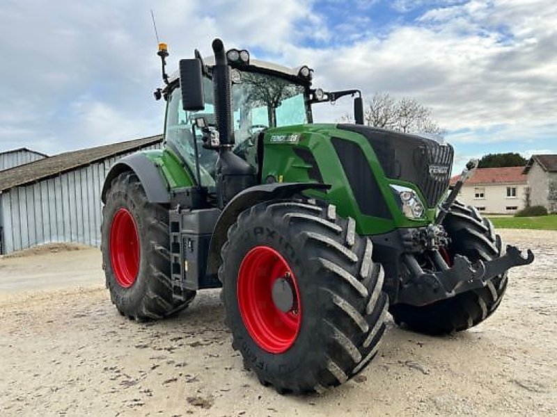 Traktor des Typs Fendt 828 VARIO S4 PROFI PLUS, Gebrauchtmaschine in Monferran-Savès (Bild 2)