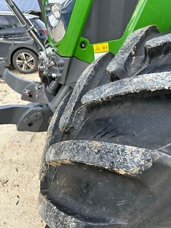 Traktor des Typs Fendt 828 VARIO S4 PROFI PLUS, Gebrauchtmaschine in Monferran-Savès (Bild 8)