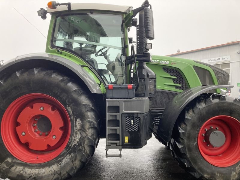 Traktor des Typs Fendt 828 VARIO S4 PROFI PLUS, Gebrauchtmaschine in Wülfershausen an der Saale (Bild 3)