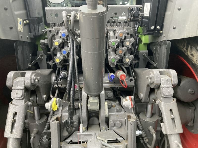 Traktor des Typs Fendt 828 VARIO S4 PROFI PLUS, Gebrauchtmaschine in Wülfershausen an der Saale (Bild 11)