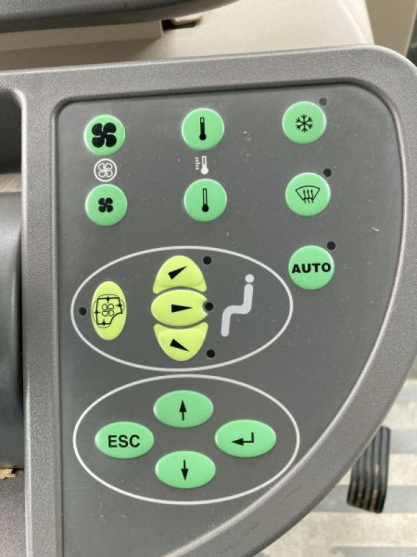 Traktor des Typs Fendt 828 VARIO S4 PROFI PLUS, Gebrauchtmaschine in Wülfershausen an der Saale (Bild 15)