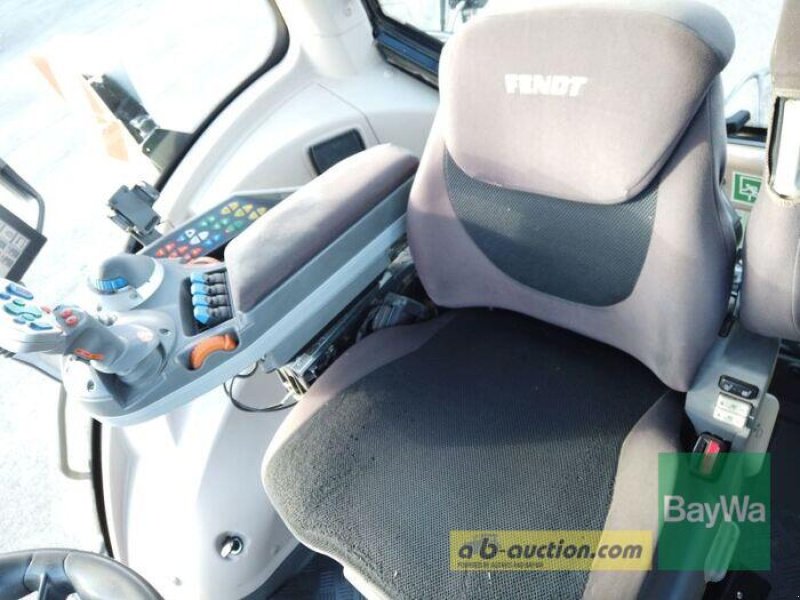 Traktor des Typs Fendt 828 VARIO S4 PROFI PLUS, Gebrauchtmaschine in Erbach (Bild 3)