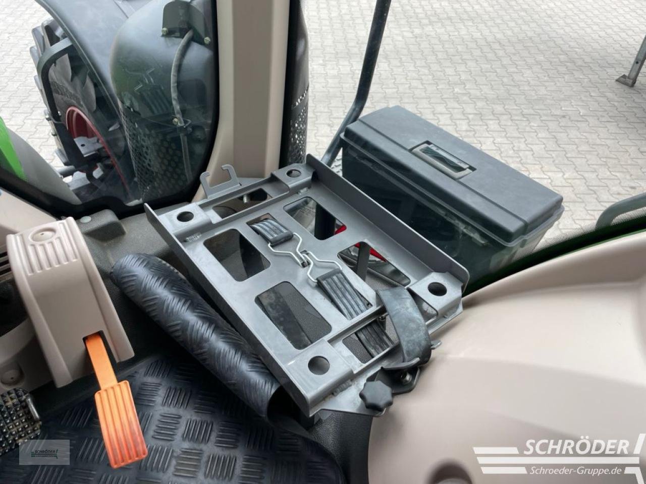 Traktor Türe ait Fendt 828 VARIO S4 PROFI PLUS, Gebrauchtmaschine içinde Wildeshausen (resim 13)