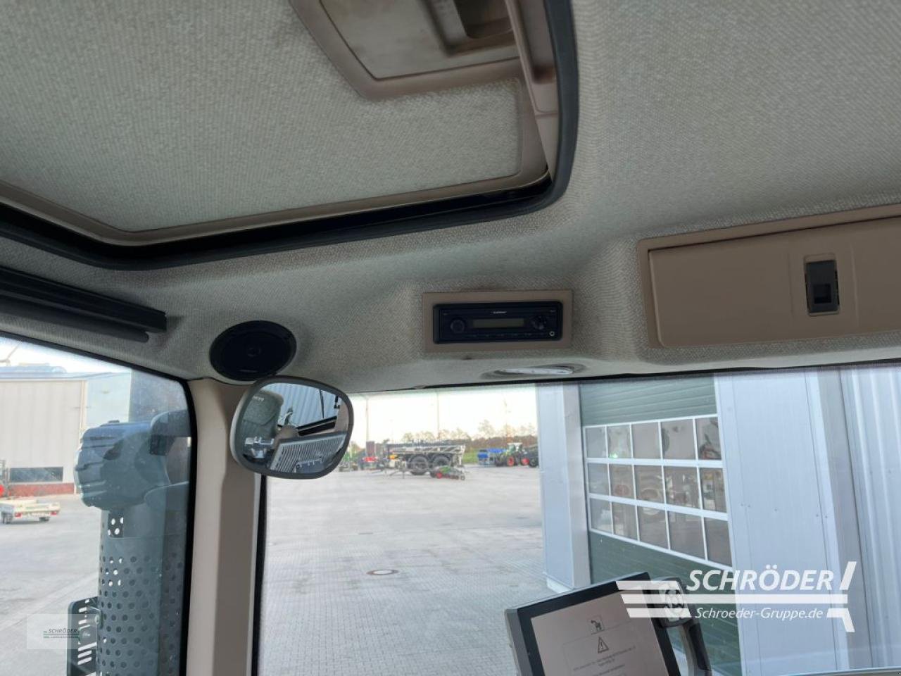 Traktor типа Fendt 828 VARIO S4 PROFI PLUS, Gebrauchtmaschine в Wildeshausen (Фотография 8)