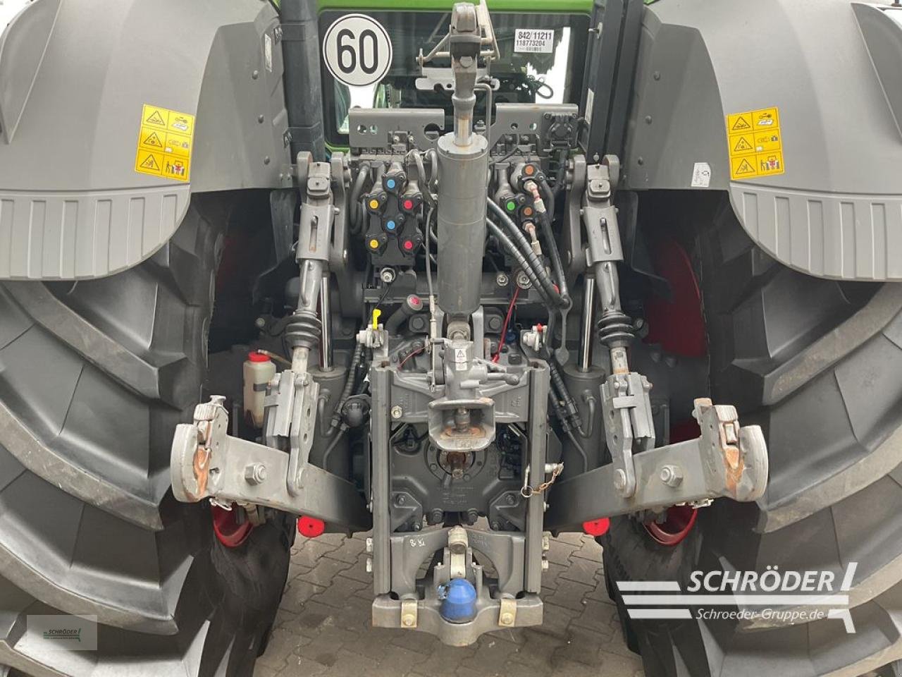 Traktor of the type Fendt 828 VARIO S4 PROFI PLUS, Gebrauchtmaschine in Wildeshausen (Picture 5)