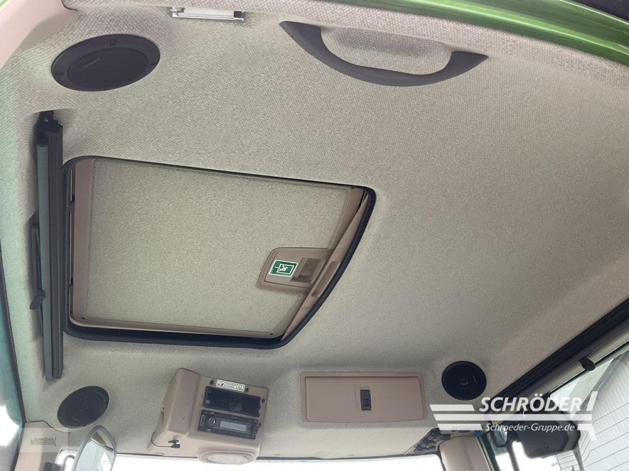 Traktor of the type Fendt 828 VARIO S4 PROFI PLUS, Gebrauchtmaschine in Wildeshausen (Picture 16)