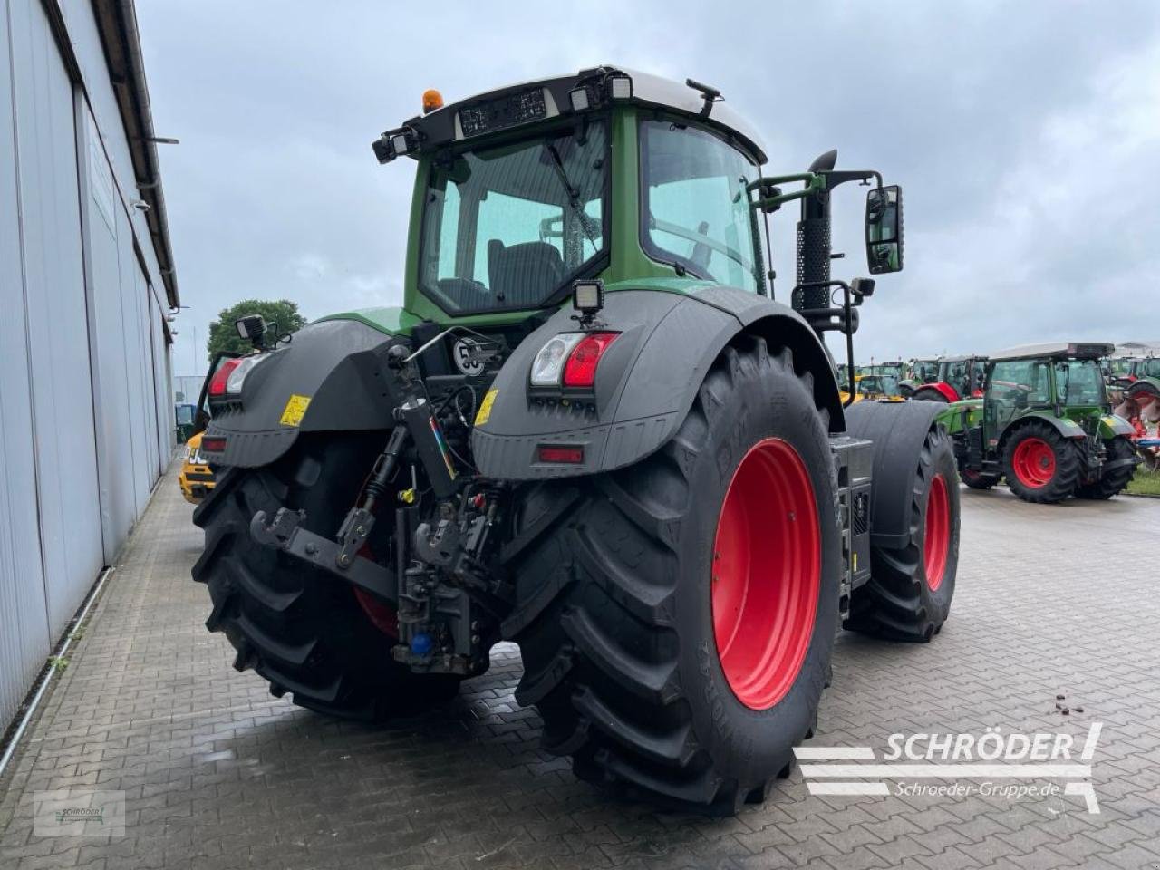 Traktor типа Fendt 828 VARIO S4 PROFI PLUS, Gebrauchtmaschine в Wildeshausen (Фотография 3)