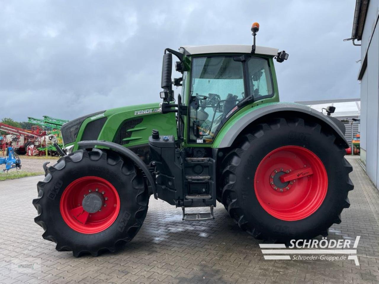 Traktor типа Fendt 828 VARIO S4 PROFI PLUS, Gebrauchtmaschine в Wildeshausen (Фотография 4)