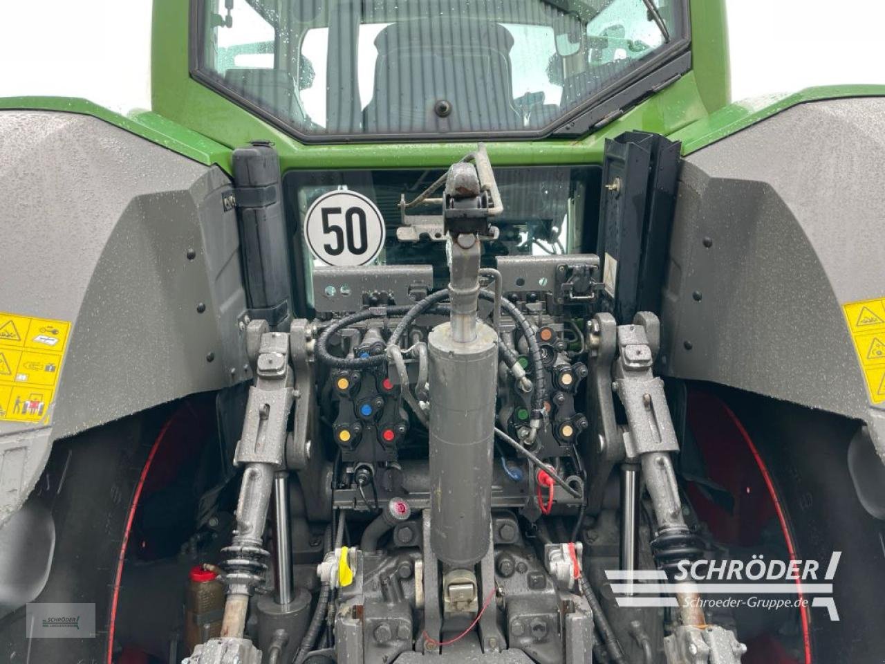 Traktor типа Fendt 828 VARIO S4 PROFI PLUS, Gebrauchtmaschine в Wildeshausen (Фотография 18)