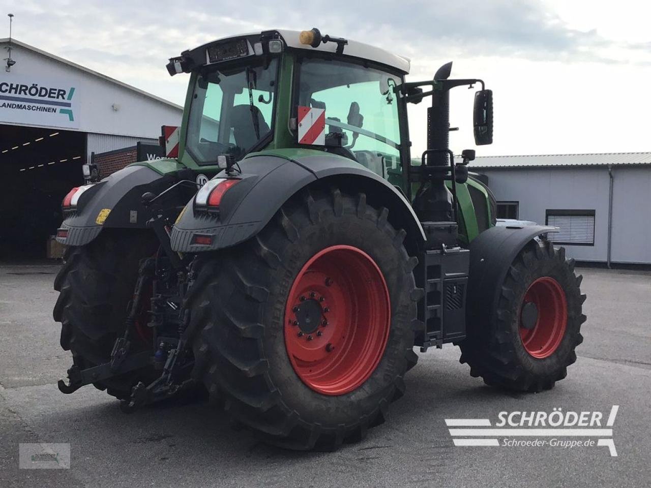 Traktor des Typs Fendt 828 VARIO S4 PROFI PLUS, Gebrauchtmaschine in Wardenburg (Bild 8)