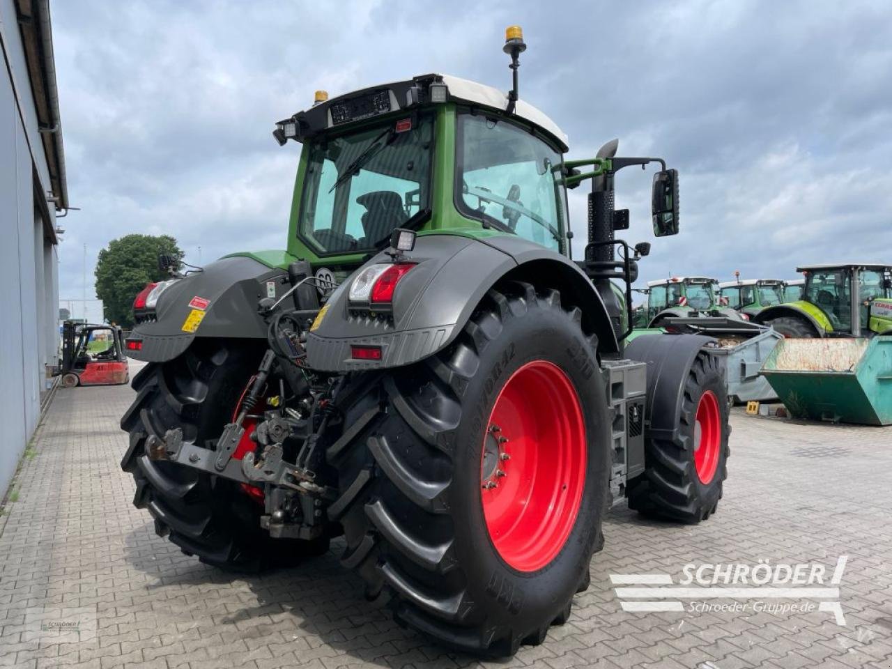Traktor типа Fendt 828 VARIO S4 PROFI PLUS, Gebrauchtmaschine в Wildeshausen (Фотография 3)