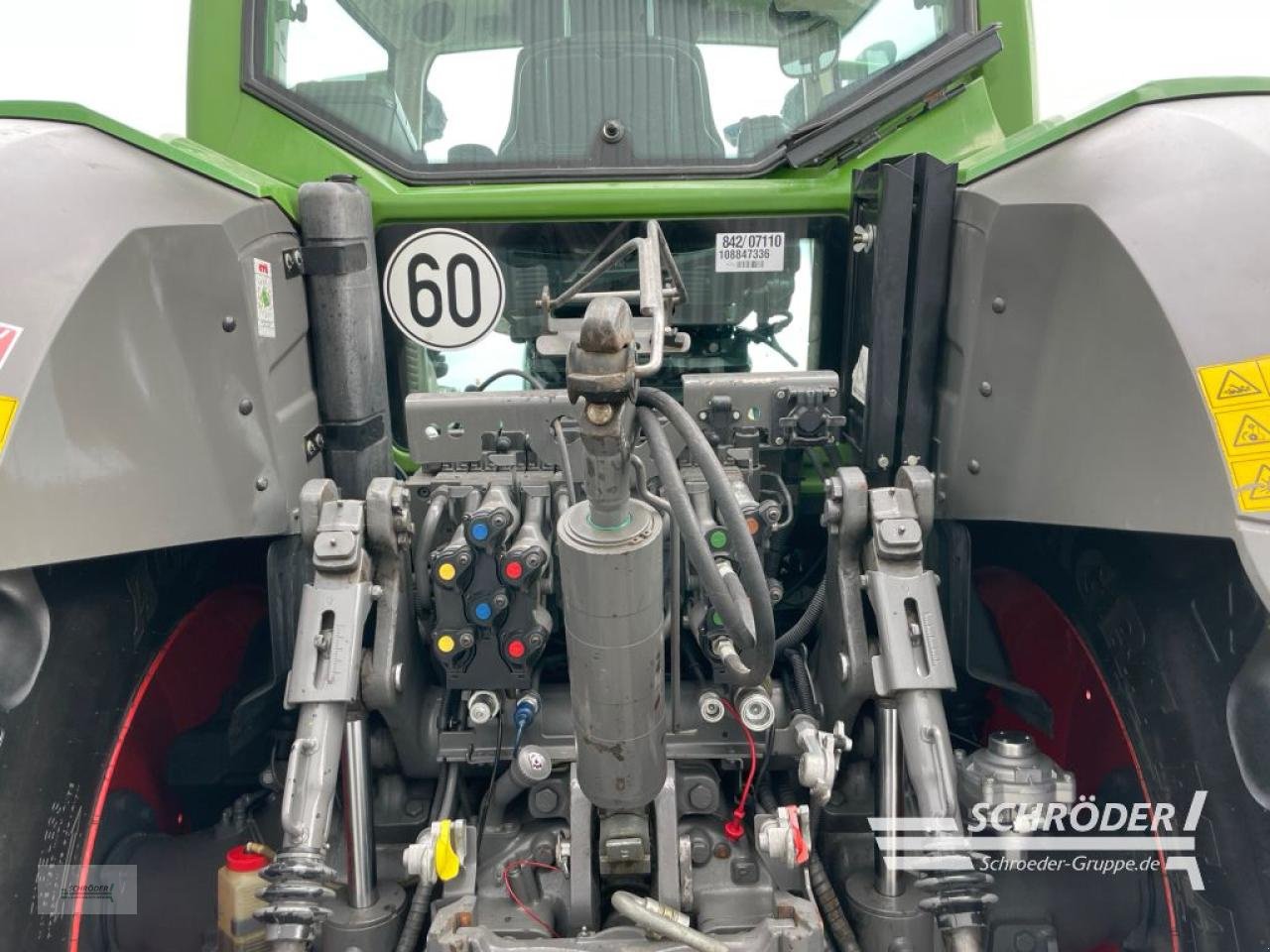 Traktor типа Fendt 828 VARIO S4 PROFI PLUS, Gebrauchtmaschine в Wildeshausen (Фотография 17)