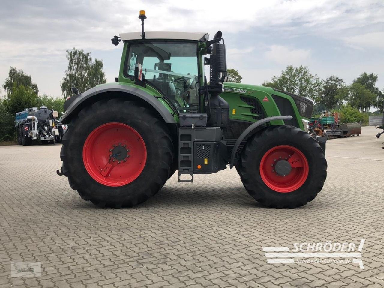 Traktor typu Fendt 828 VARIO S4 PROFI PLUS, Gebrauchtmaschine v Ahlerstedt (Obrázek 4)