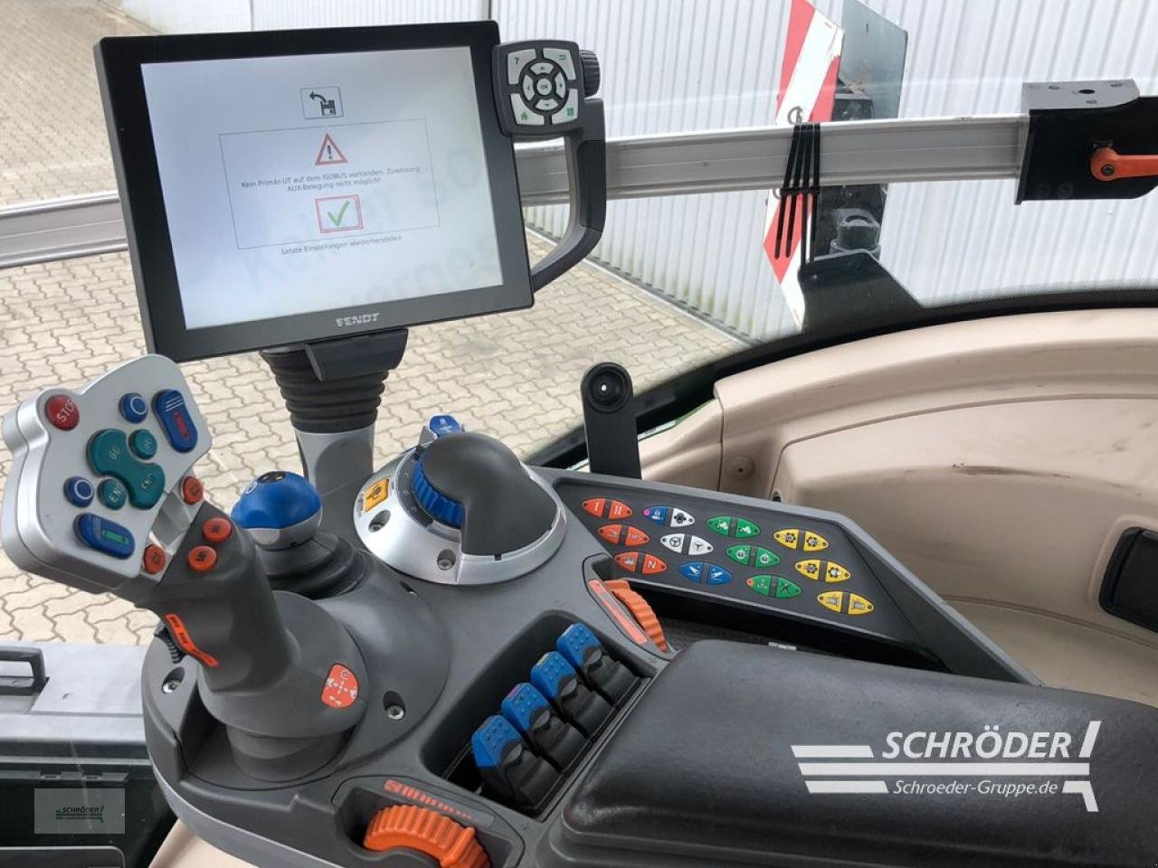 Traktor typu Fendt 828 VARIO S4 PROFI PLUS, Gebrauchtmaschine v Ahlerstedt (Obrázek 16)