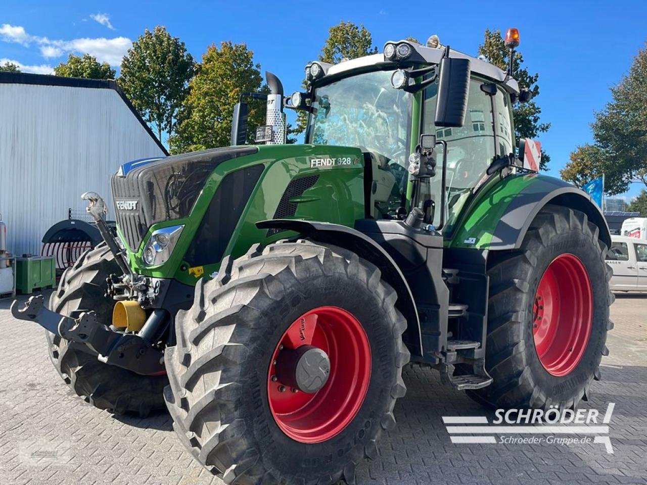 Traktor типа Fendt 828 VARIO S4 PROFI PLUS, Gebrauchtmaschine в Westerstede (Фотография 2)