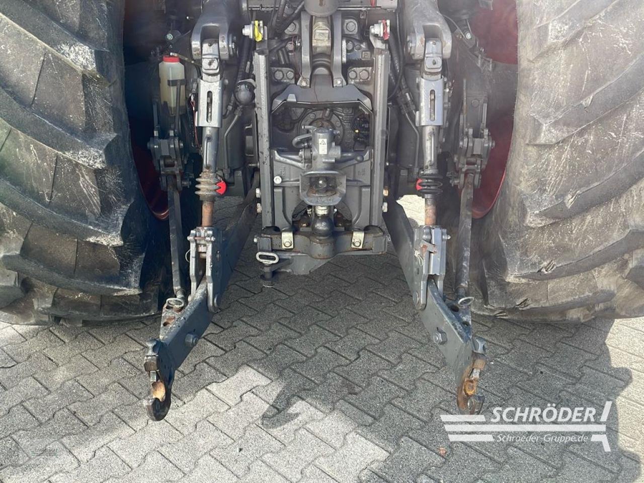 Traktor типа Fendt 828 VARIO S4 PROFI PLUS, Gebrauchtmaschine в Westerstede (Фотография 4)