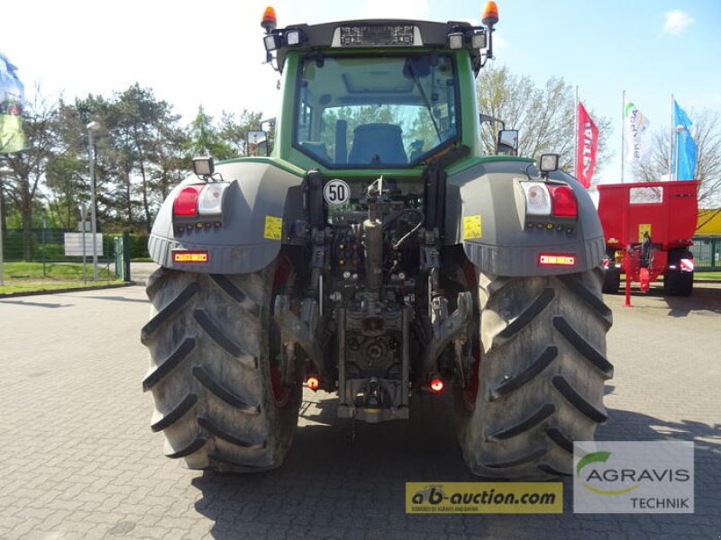 Traktor del tipo Fendt 828 VARIO S4 Profi Plus, Gebrauchtmaschine In Uelzen (Immagine 4)