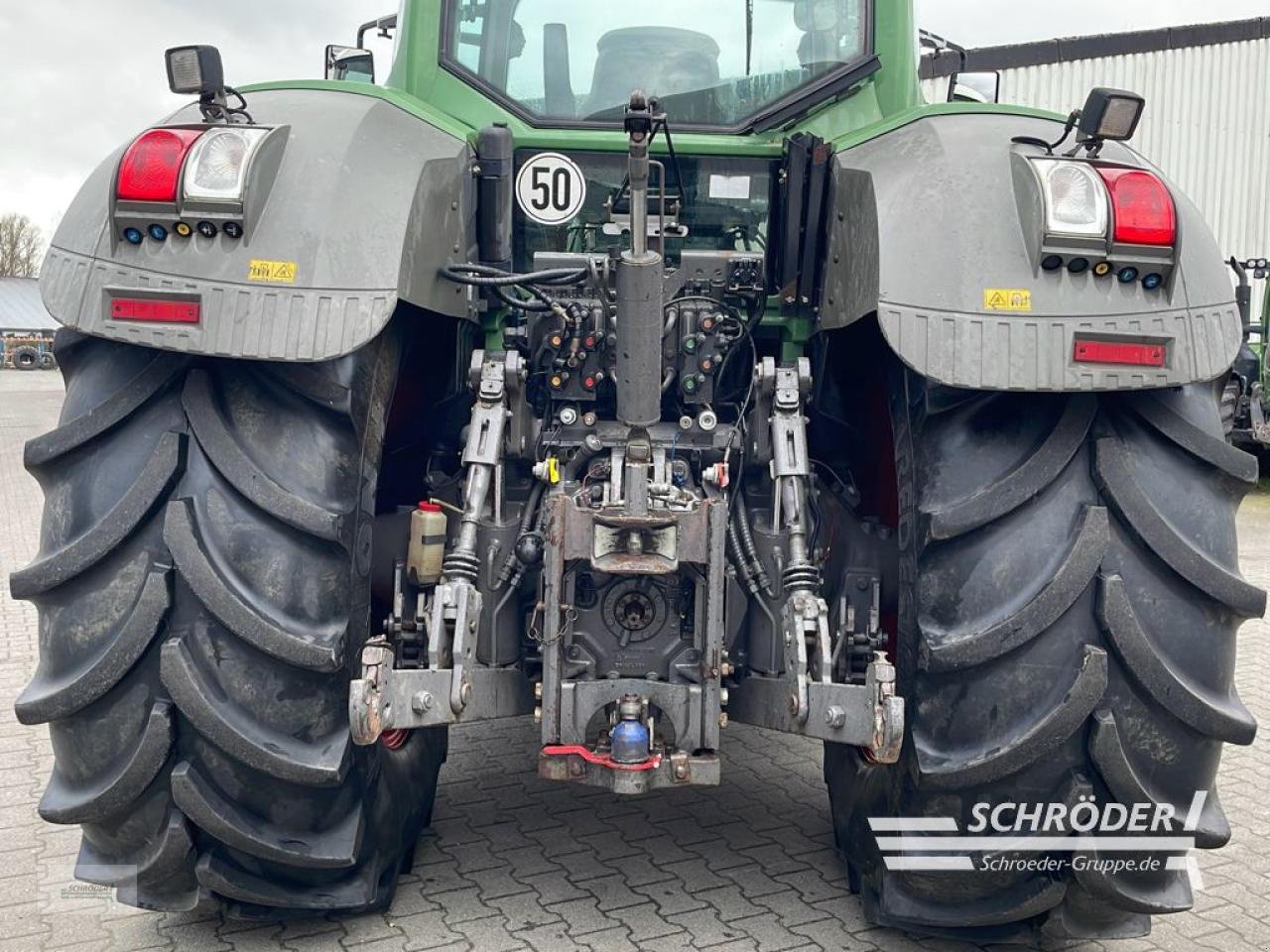 Traktor des Typs Fendt 828 VARIO S4 PROFI, Gebrauchtmaschine in Wildeshausen (Bild 5)