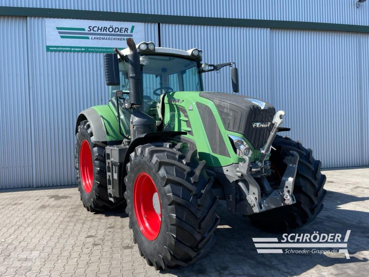 Traktor типа Fendt 828 VARIO S4 PROFI, Gebrauchtmaschine в Wildeshausen (Фотография 1)
