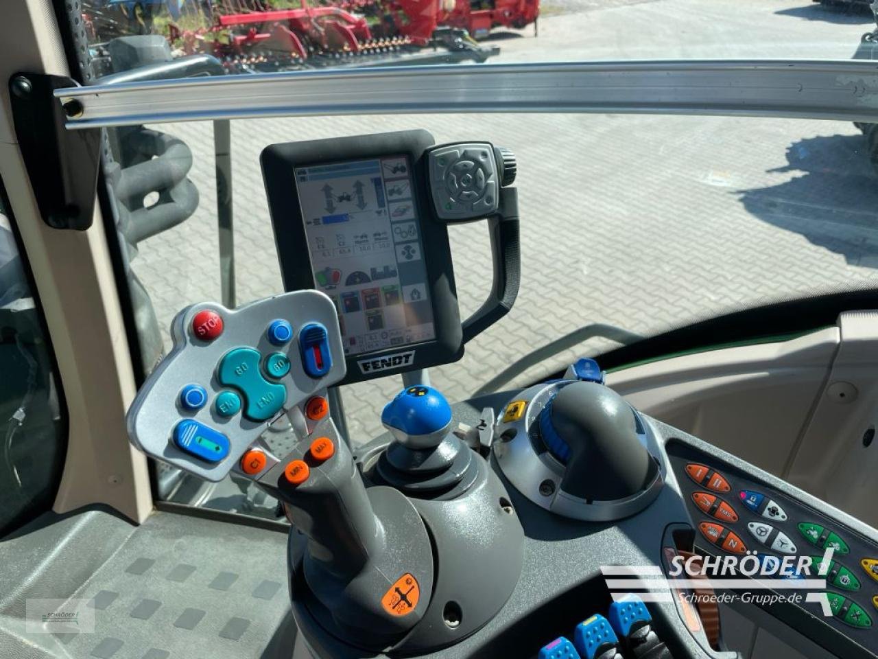 Traktor типа Fendt 828 VARIO S4 PROFI, Gebrauchtmaschine в Wildeshausen (Фотография 14)
