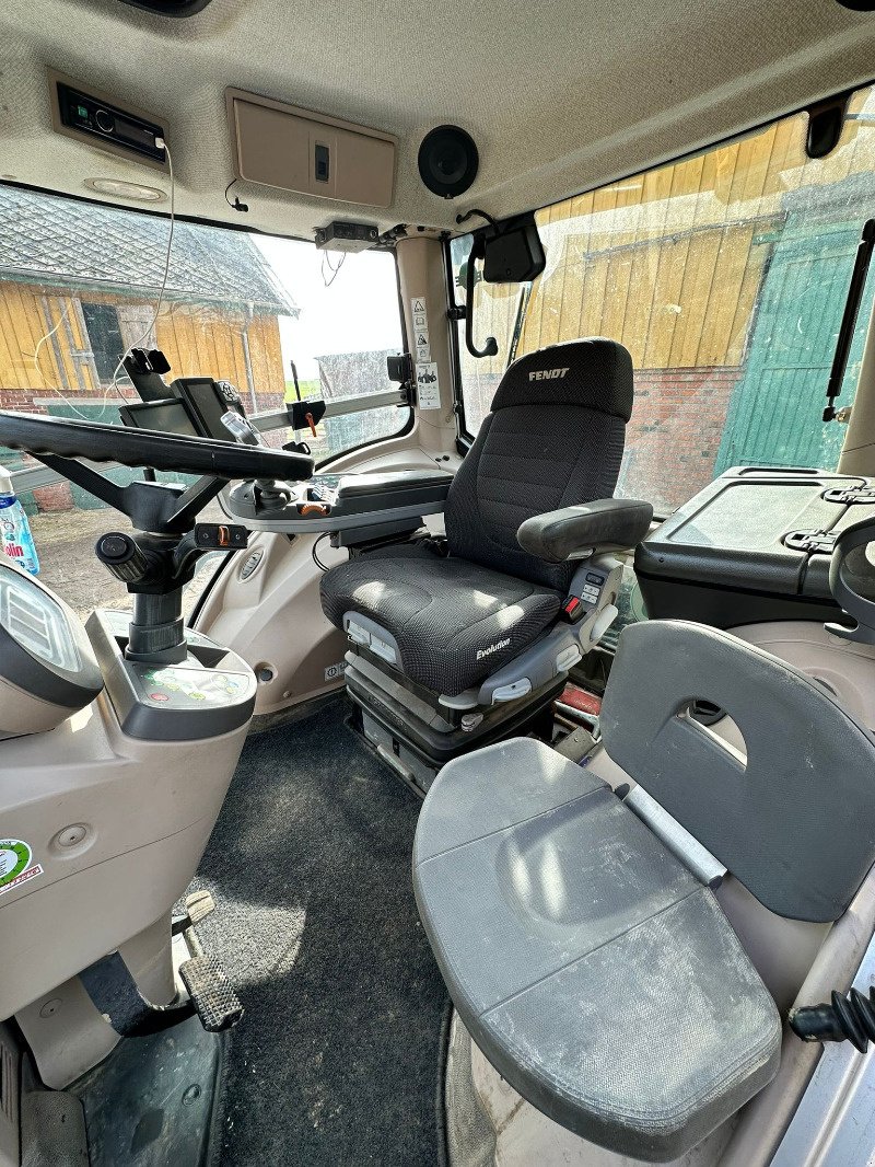 Traktor des Typs Fendt 828 Vario S4 Profi, Gebrauchtmaschine in Bad Oldesloe (Bild 9)