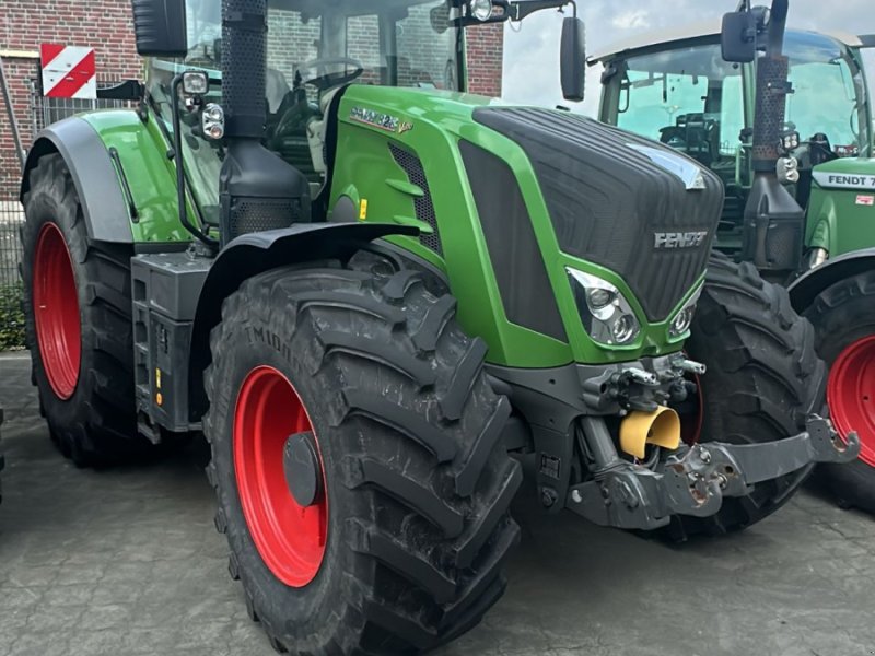 Traktor des Typs Fendt 828 Vario S4 ProfiPlus, Gebrauchtmaschine in Husum (Bild 1)