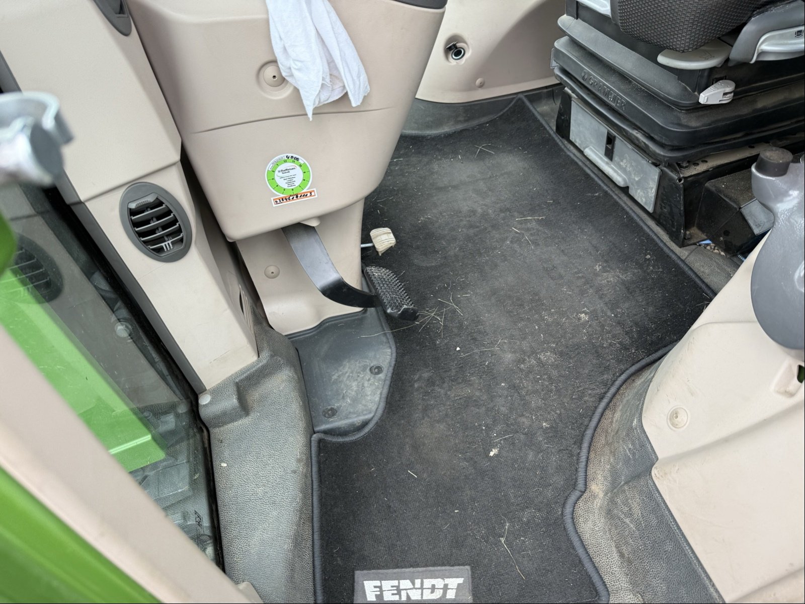 Traktor des Typs Fendt 828 Vario S4 ProfiPlus, Gebrauchtmaschine in Bützow (Bild 14)