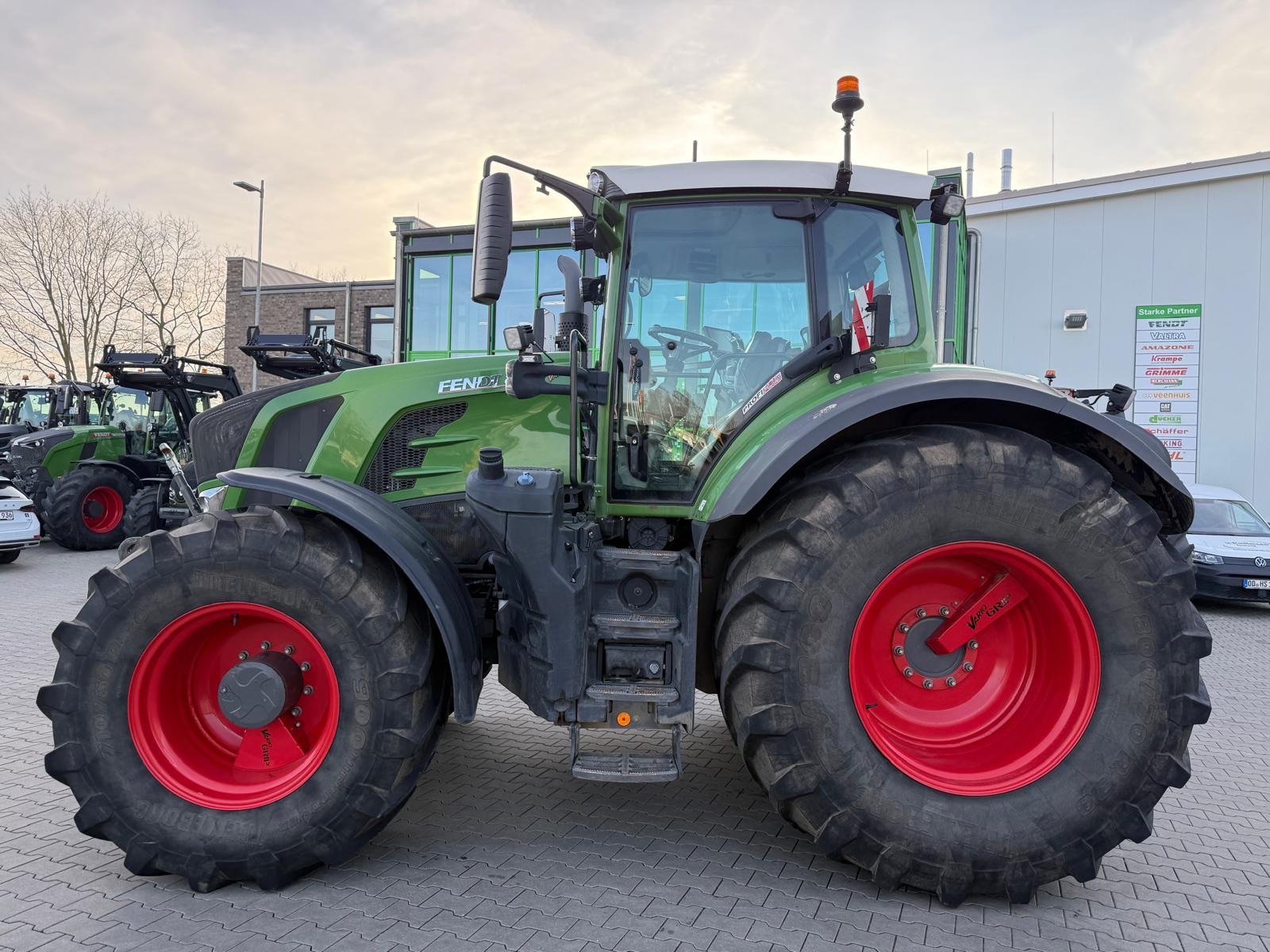 Traktor tip Fendt 828 Vario S4 ProfiPlus, Gebrauchtmaschine in Bad Oldesloe (Poză 7)