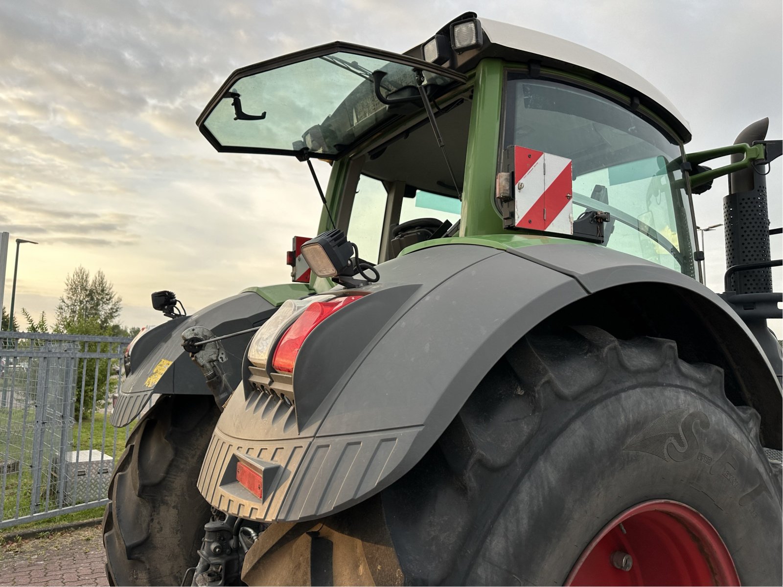 Traktor del tipo Fendt 828 Vario S4 ProfiPlus, Gebrauchtmaschine en Bad Oldesloe (Imagen 11)