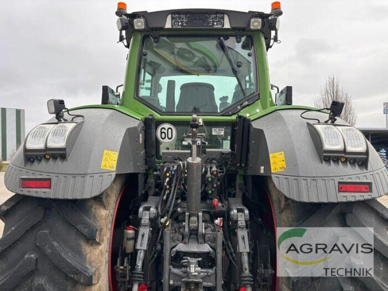 Traktor van het type Fendt 828 VARIO S4, Gebrauchtmaschine in Bockenem (Foto 4)